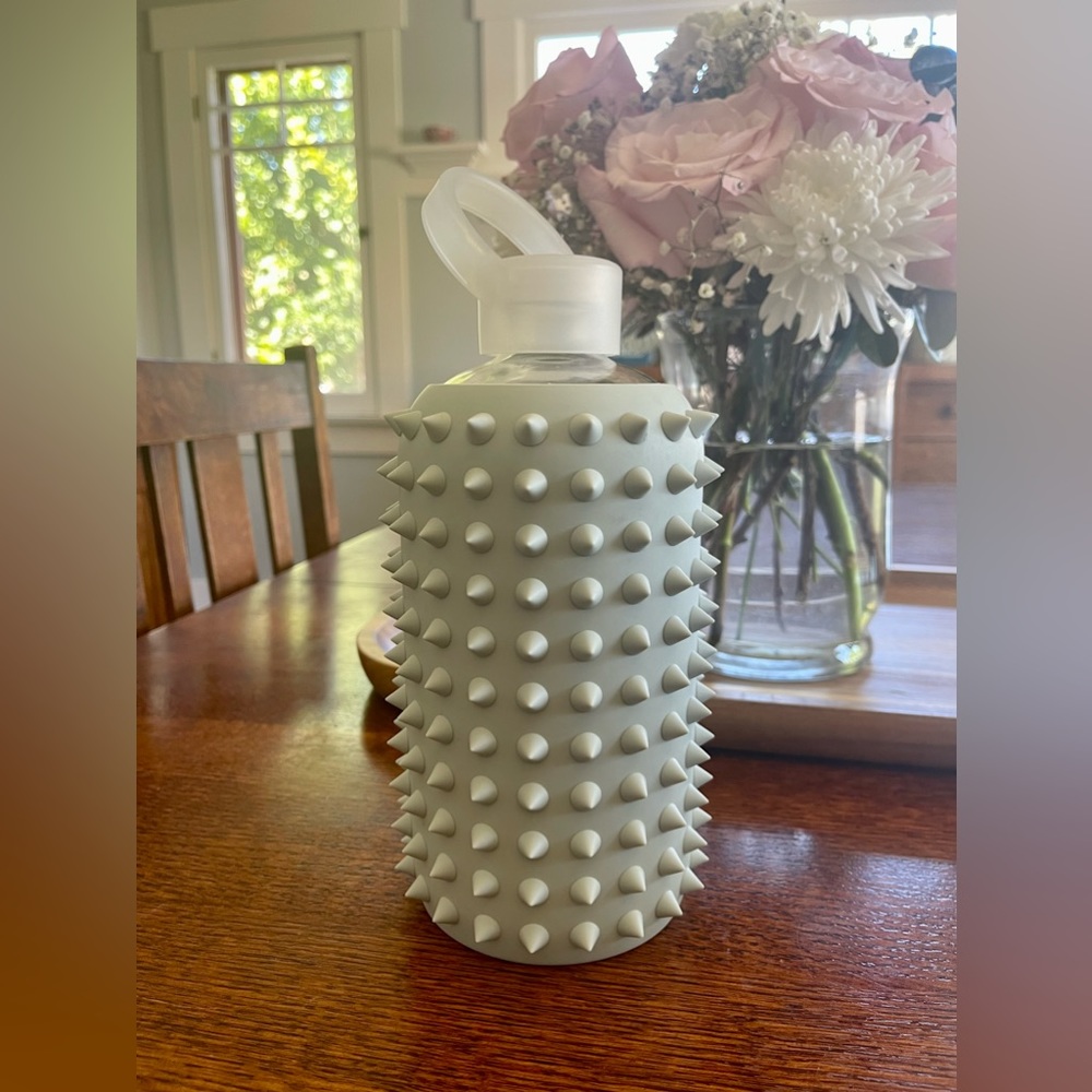 BKR water bottle - Spiked James, Big 1L